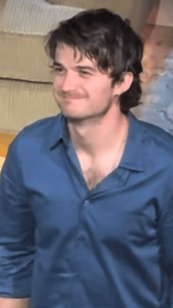Joe keery